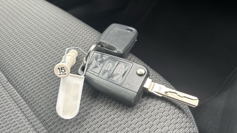 Volkswagen Golf 1.6 TDI SE [Nav] 5dr Diesel Hatchback